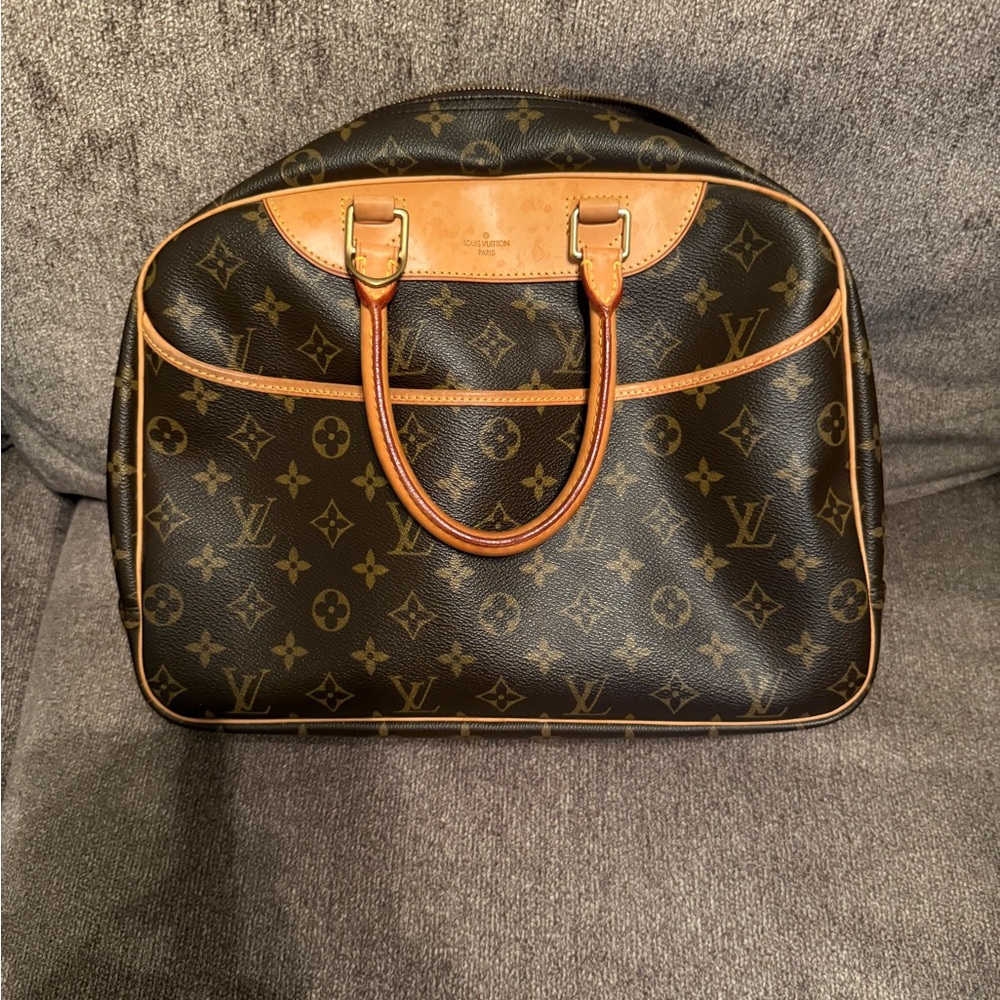 SOLD ****Louis Vuitton Monogram Deauville - Picture 1 of 10